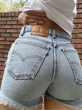 Vintage Levi Shorts Orange Tab